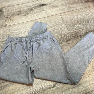 Size 4 Lululemon joggers
